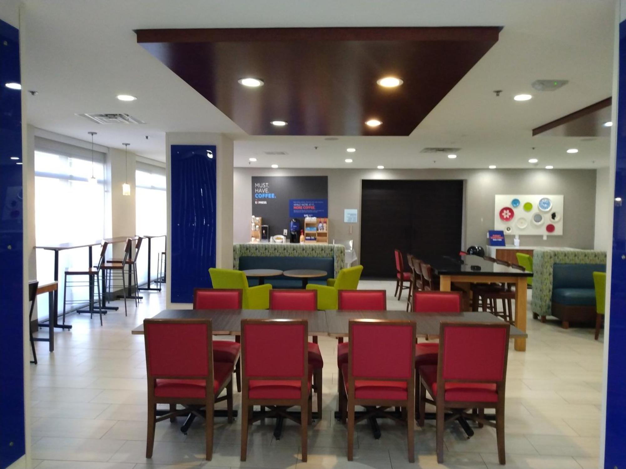 Holiday Inn Express Hotel & Suites Albuquerque Midtown By Ihg Екстер'єр фото