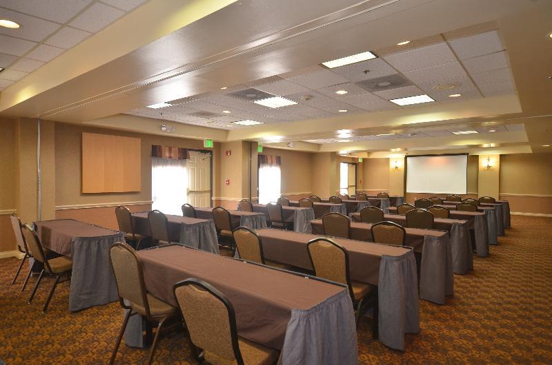 Holiday Inn Express Hotel & Suites Albuquerque Midtown By Ihg Екстер'єр фото